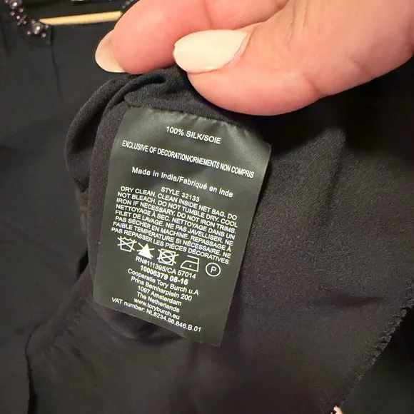 Tory Burch Black Blouse Mezair 100%Silk Tunic 
Women’s Size:8 - Picture 9 of 10